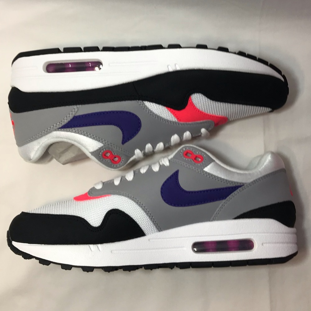 Nike Air Max 1 Raptors Pink Flash Lifestyle Shoes - Picture 3 of 8